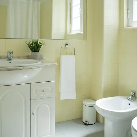 Guest house Succeed Campo Pequeno 3*