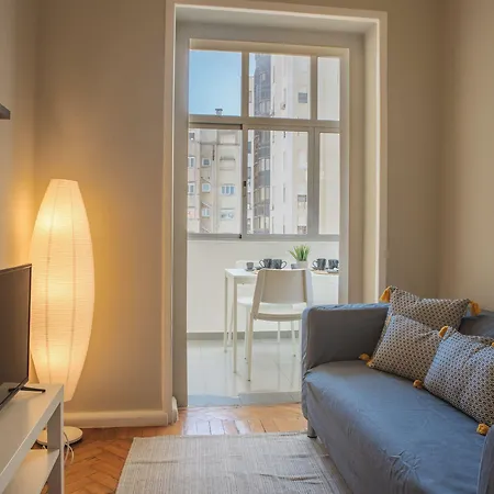 Succeed Campo Pequeno Affittacamere Lisbona