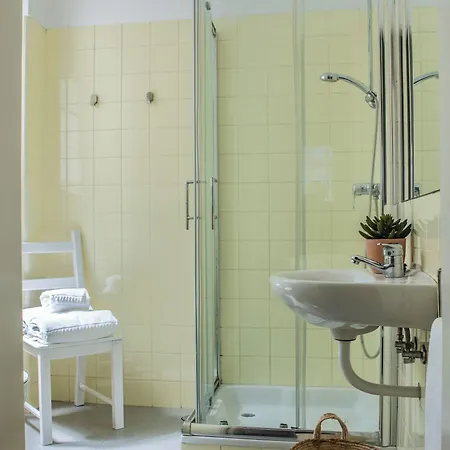 Guest house Succeed Campo Pequeno